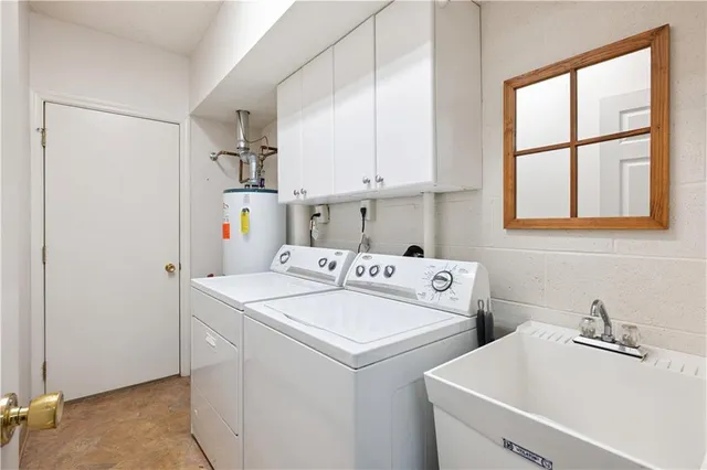 $325,000 | 5136 Polo Fields Drive, Gibsonia, PA 15044