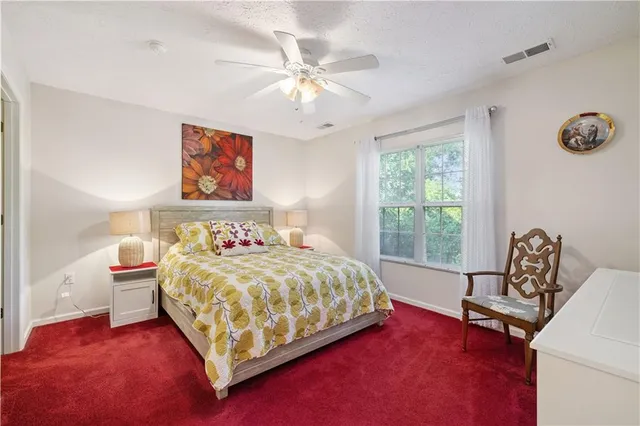 $325,000 | 5136 Polo Fields Drive, Gibsonia, PA 15044