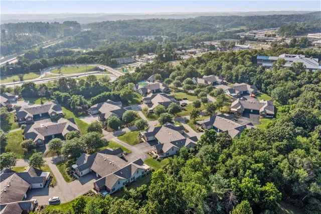 $325,000 | 5136 Polo Fields Drive, Gibsonia, PA 15044