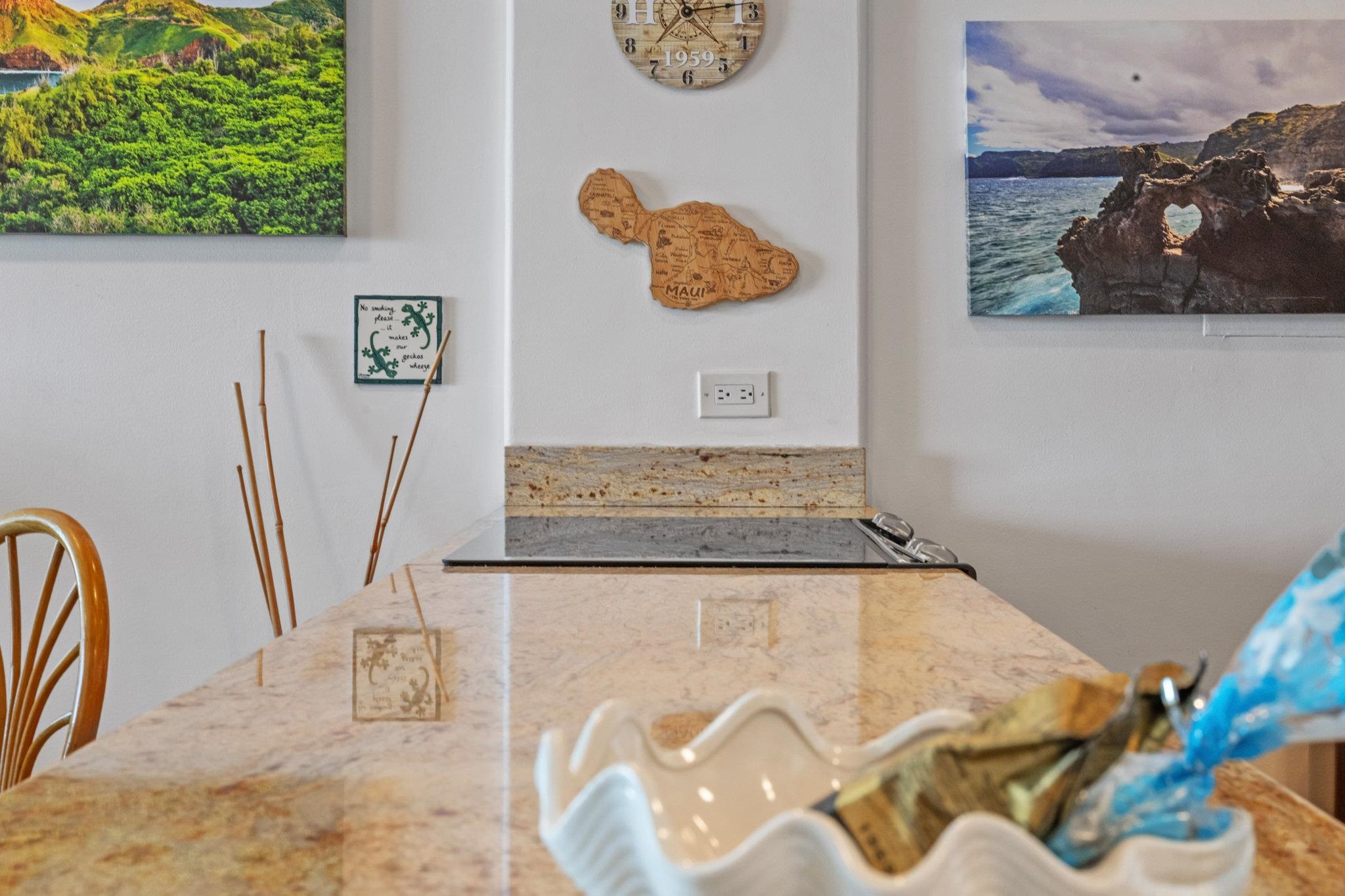 4471 Lower Honoapiilani Road, Unit 415 Lahaina, HI 96761 - Photo 19 of 44