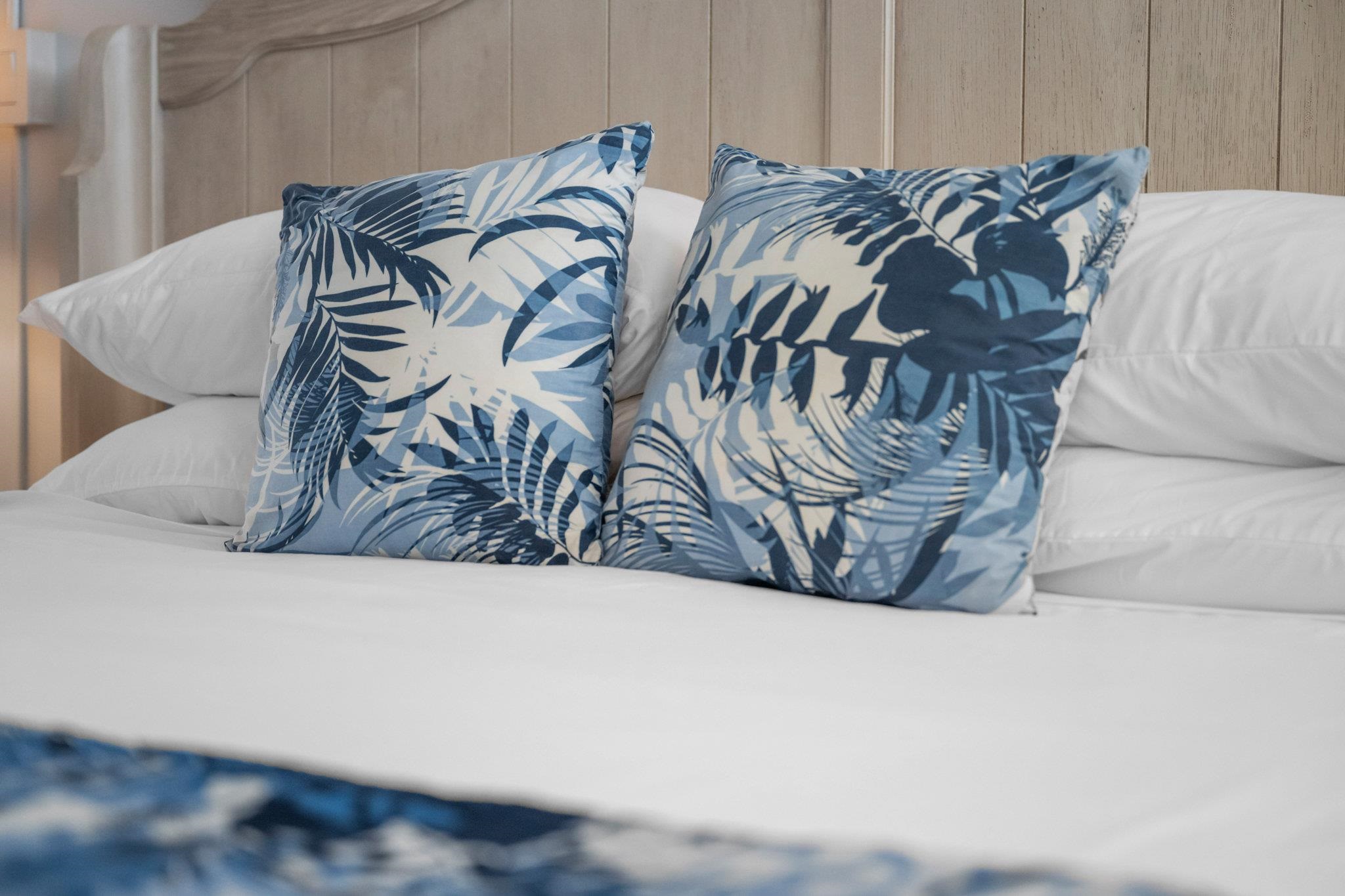 4471 Lower Honoapiilani Road, Unit 415 Lahaina, HI 96761 - Photo 28 of 44 a view of a couch in a bed