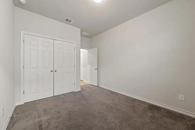 $324,000 | 601 Platinum Lane, Liberty Hill, TX 78642