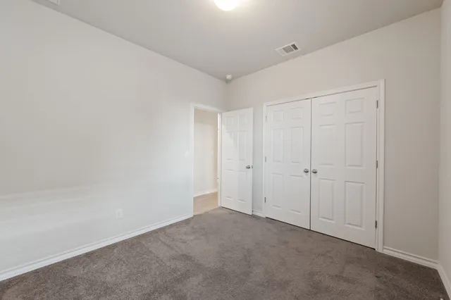 $324,000 | 601 Platinum Lane, Liberty Hill, TX 78642