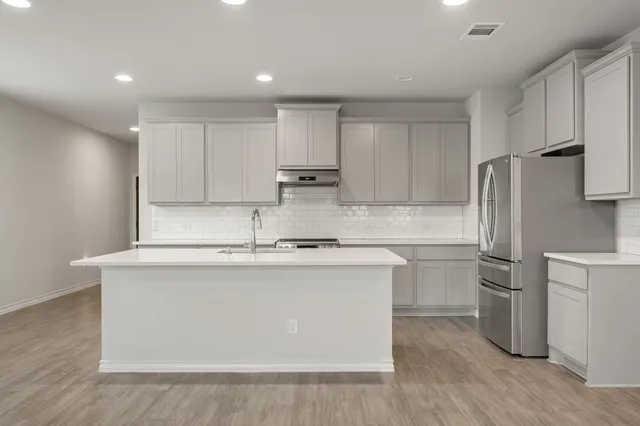 $324,000 | 601 Platinum Lane, Liberty Hill, TX 78642