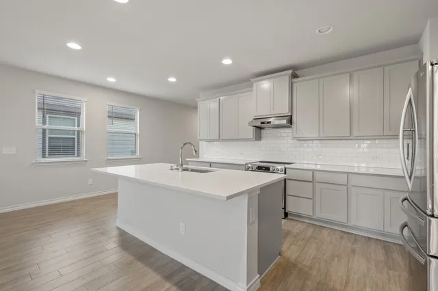 $324,000 | 601 Platinum Lane, Liberty Hill, TX 78642