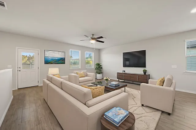 $324,000 | 601 Platinum Lane, Liberty Hill, TX 78642