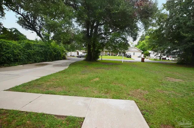 $250,000 | 4251 Linda Street, Pace, FL 32571