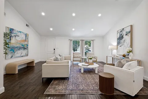 $875,000 | 6524 Kenwell Street, Dallas, TX 75209