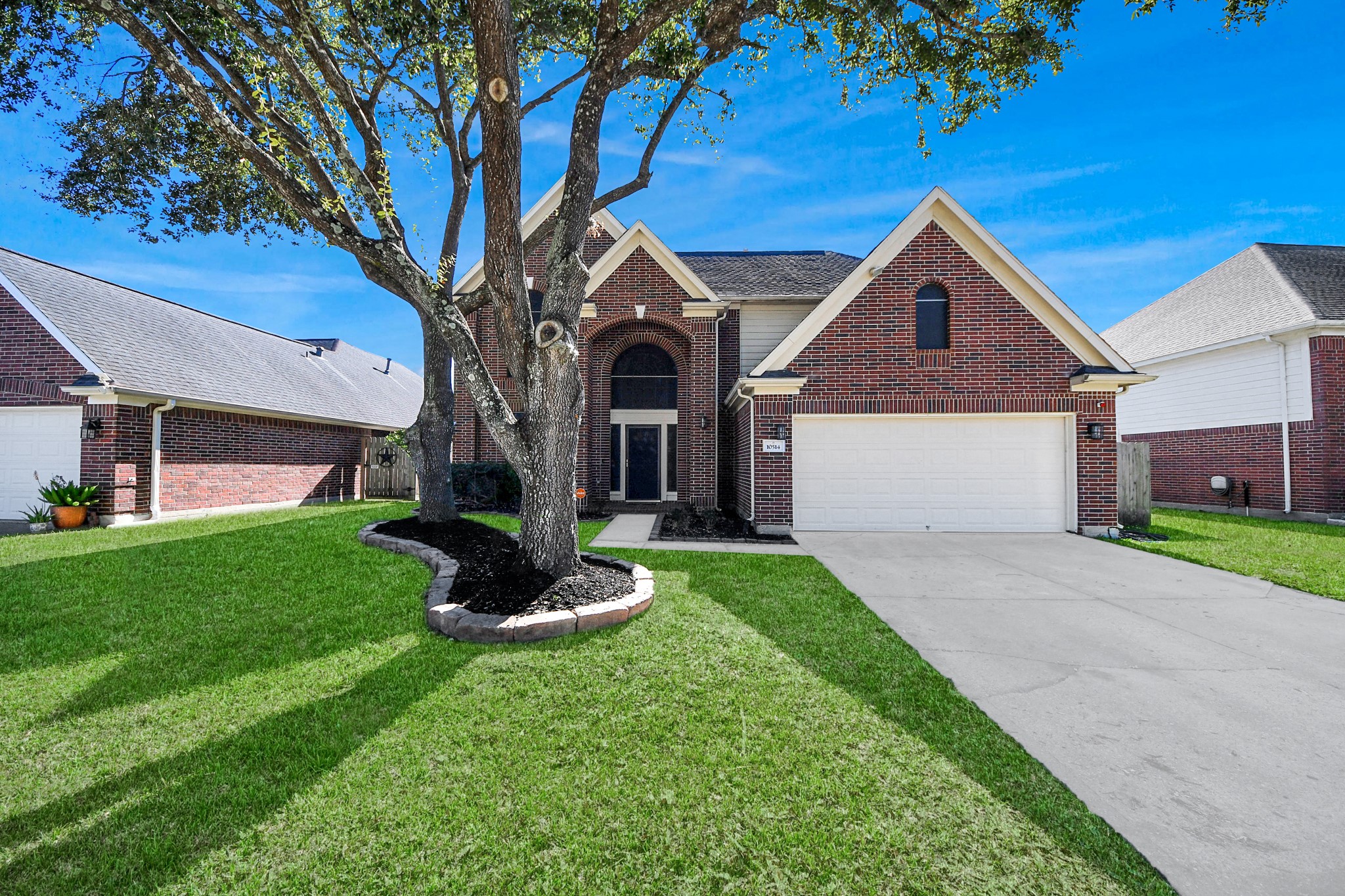 10514 Ravens Way Baytown, TX 77523 - Photo 2 of 50 10514 Ravens Way