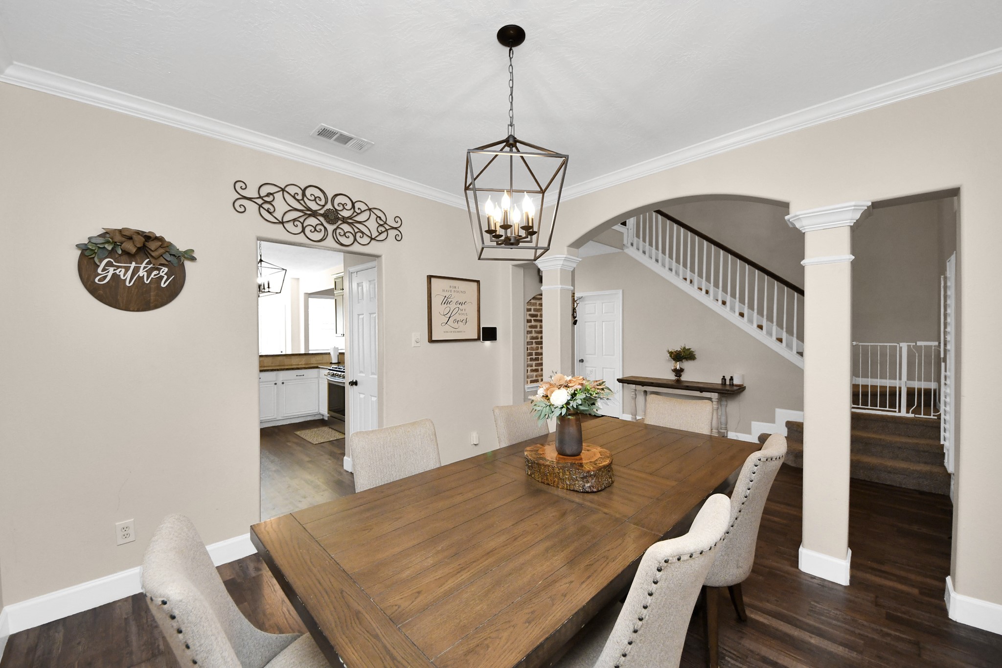 10514 Ravens Way Baytown, TX 77523 - Photo 30 of 50 Another view of the Dining space.