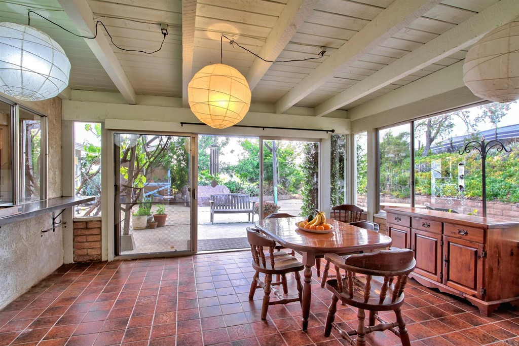 31256 Vía Puerta Del Sol Bonsall, CA 92003 - Photo 12 of 35