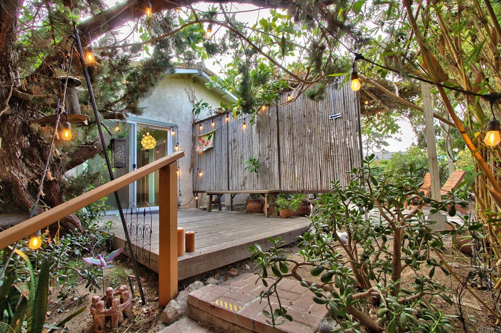 31256 Vía Puerta Del Sol Bonsall, CA 92003 - Photo 17 of 35