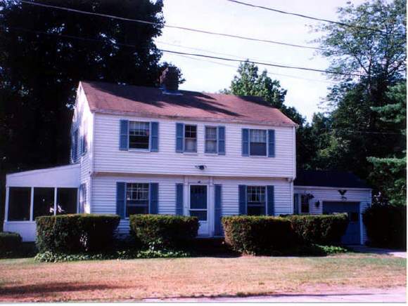 6 Sidney Street Rochester, NH 03867 - Photo 1 of 1