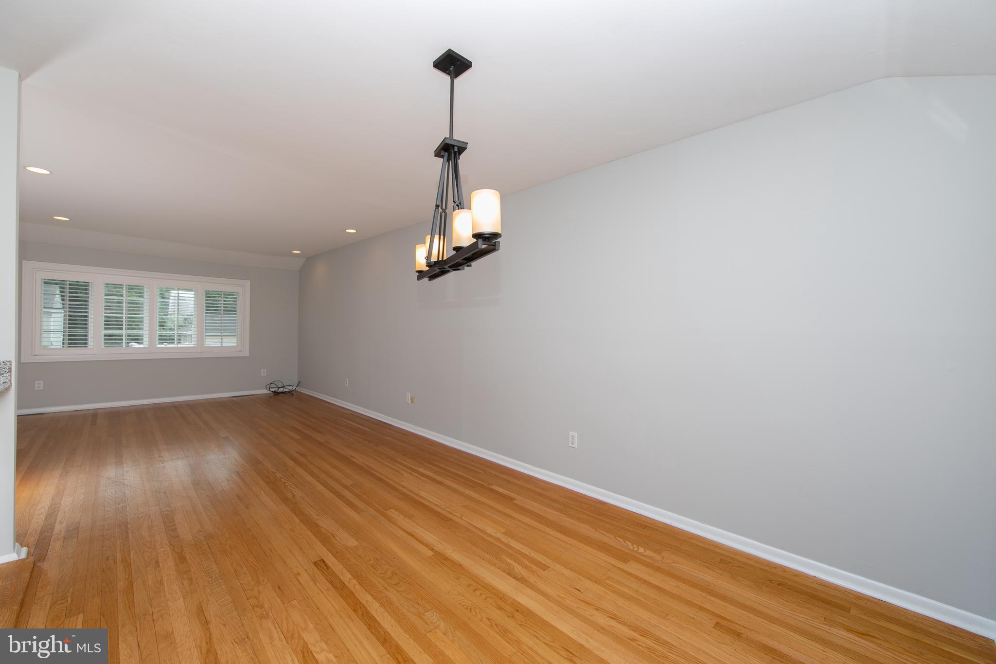 47 Heritage Road Marlton, NJ 08053 - Photo 17 of 43 Dining room