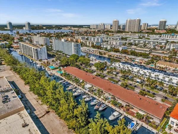 $918,000 | 3776 Northeast 166th Street, Unit 108, North Miami Beach, FL 33160