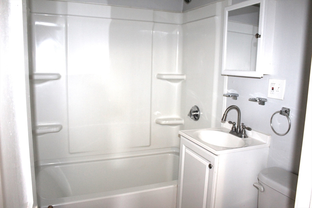 261 Pulaski Boulevard, Unit 2F Bellingham, MA 02019 - Photo 10 of 14