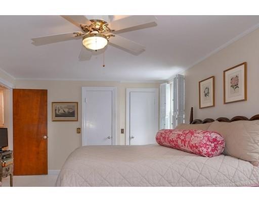 158 Payson Road Brookline, MA 02467 - Photo 16 of 27 Gallery Image 16