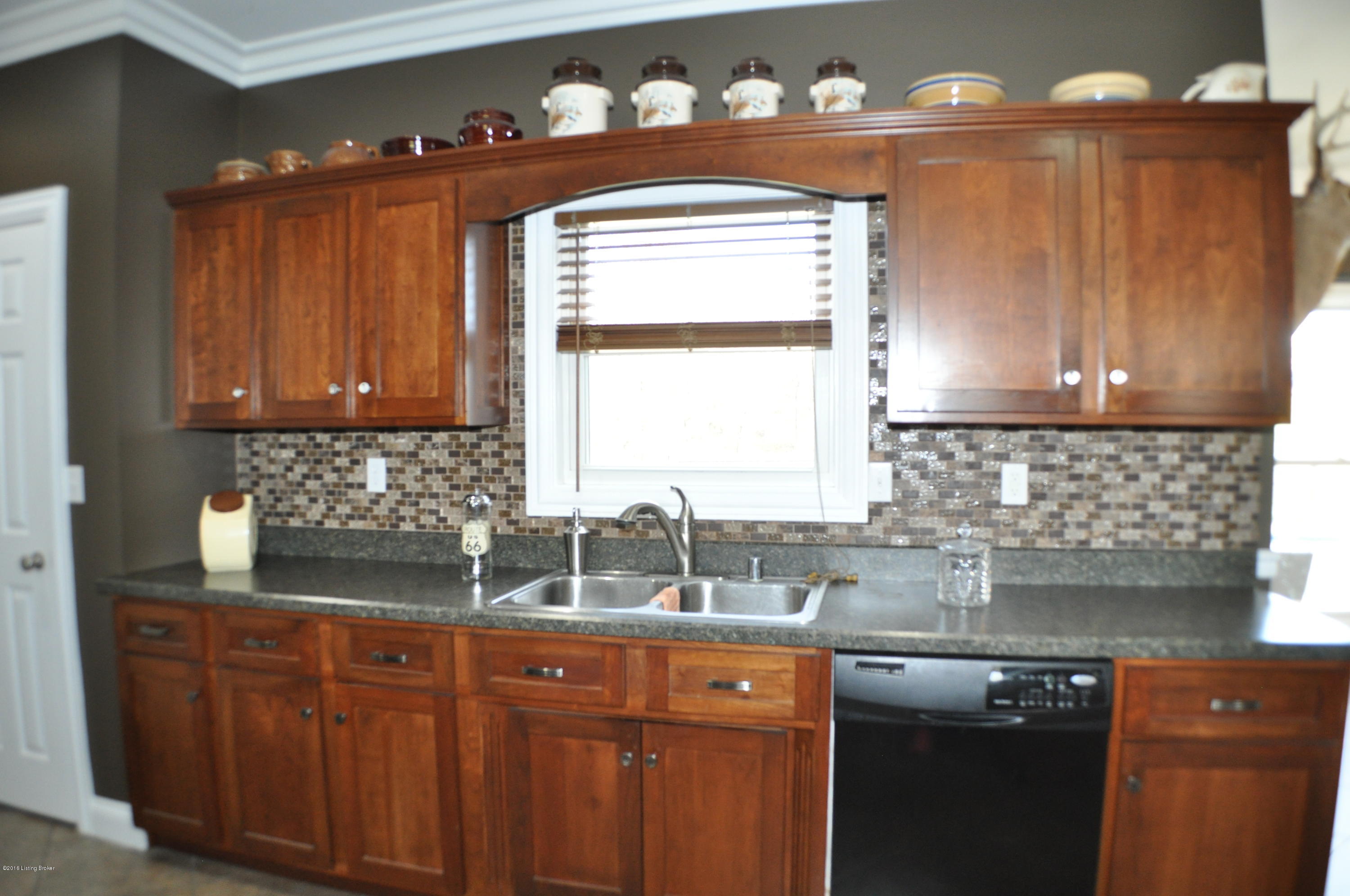 570 Gaines Road Brandenburg, KY 40108 - Photo 16 of 77 DSC_0018