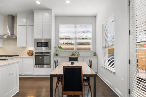 $1,024,000 | 12504 Cricoli Drive, Austin, TX 78739