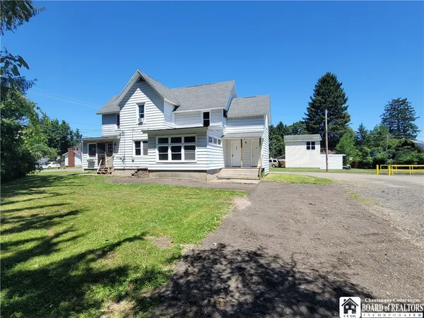 $212,900 | 360 East Elmwood Avenue, Ellicott, NY 14733
