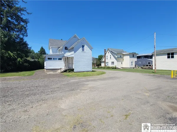 $212,900 | 360 East Elmwood Avenue, Ellicott, NY 14733
