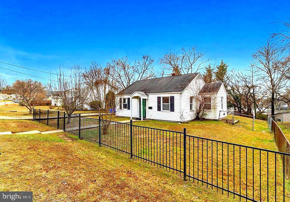 2706 Terrapin Road Silver Spring, MD 20906 - Photo 3 of 8