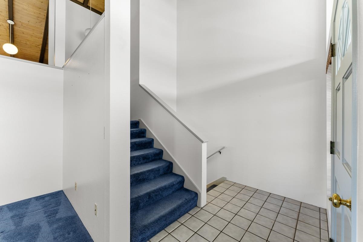 700 South Alu Road Wailuku, HI 96793 - Photo 8 of 42 a view of entryway and hall with wooden floor