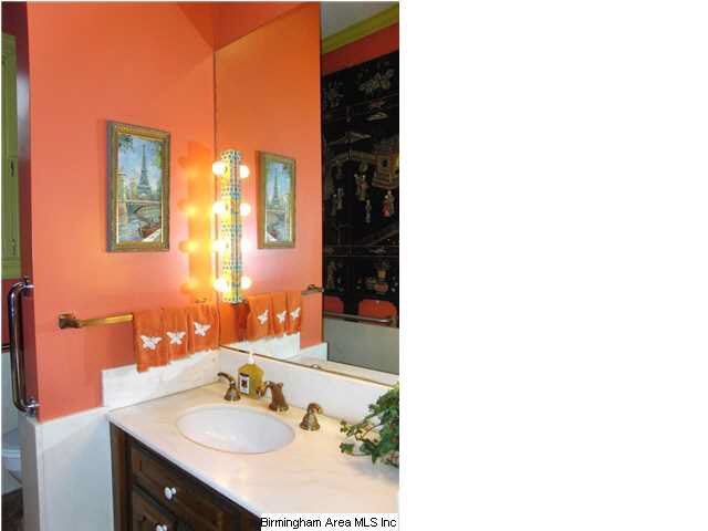 16 Country Club Road Birmingham, AL 35213 - Photo 11 of 32