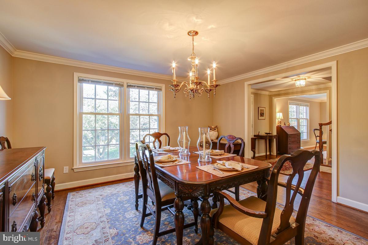 9712 Digging Road Montgomery Village, MD 20886 - Photo 15 of 48 Dining Room