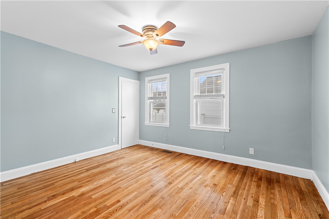 88 Mink Road Providence, RI 02908 - Photo 11 of 22