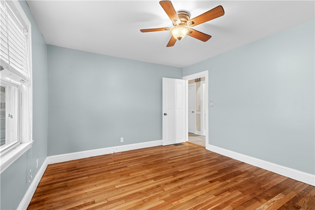 88 Mink Road Providence, RI 02908 - Photo 12 of 22