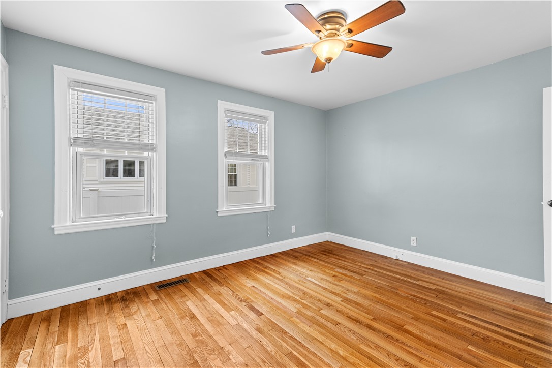 88 Mink Road Providence, RI 02908 - Photo 13 of 22