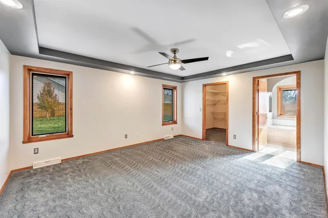 $449,900 | 479 Earnhardt Court, Green Bay, WI 54311