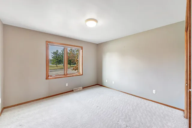 $449,900 | 479 Earnhardt Court, Green Bay, WI 54311