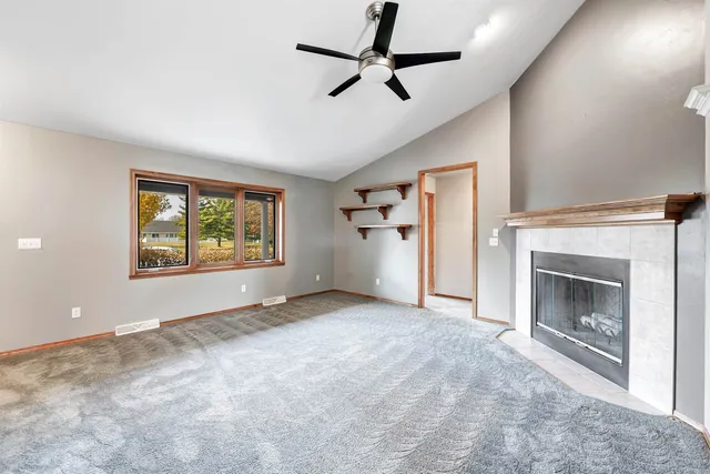 $449,900 | 479 Earnhardt Court, Green Bay, WI 54311