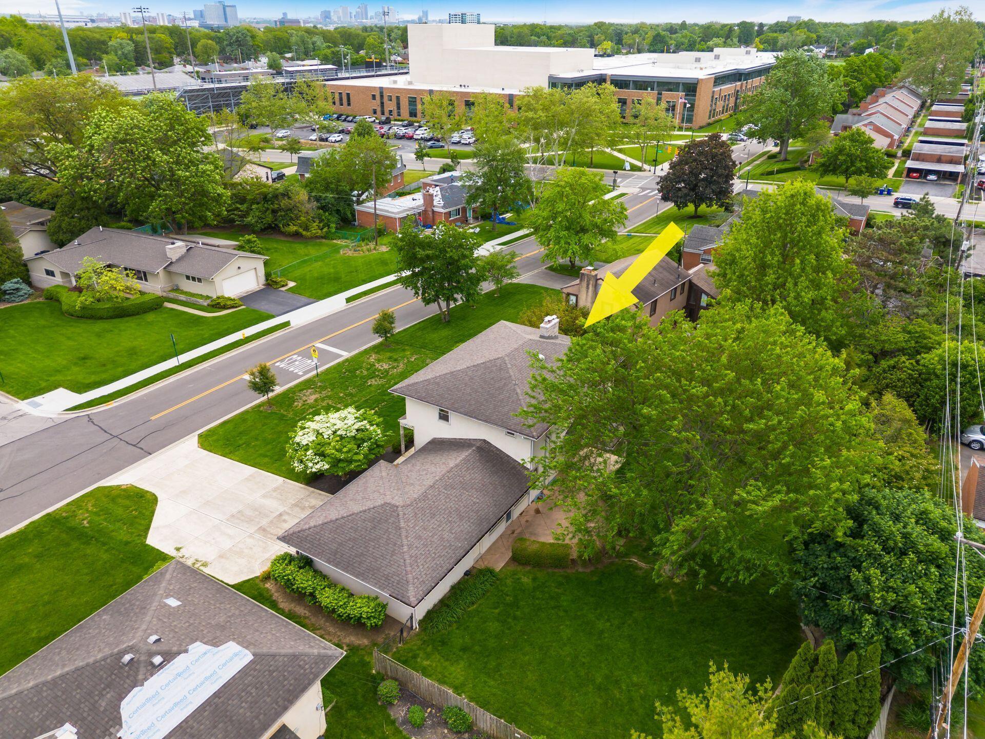 3057 Brandon Road Columbus, OH 43221 - Photo 63 of 72 Exceptional Location