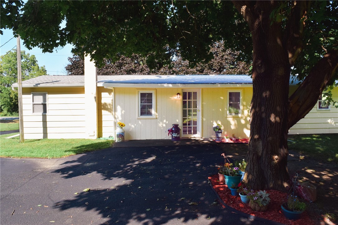 7040 Ridge Road Sodus, NY 14551 - Photo 1 of 1 Gallery Image 1