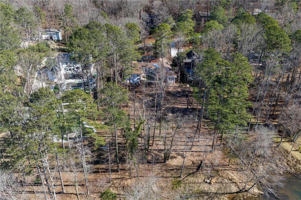 9355 Huntcliff Trace Atlanta, GA 30350 - Photo 7 of 17