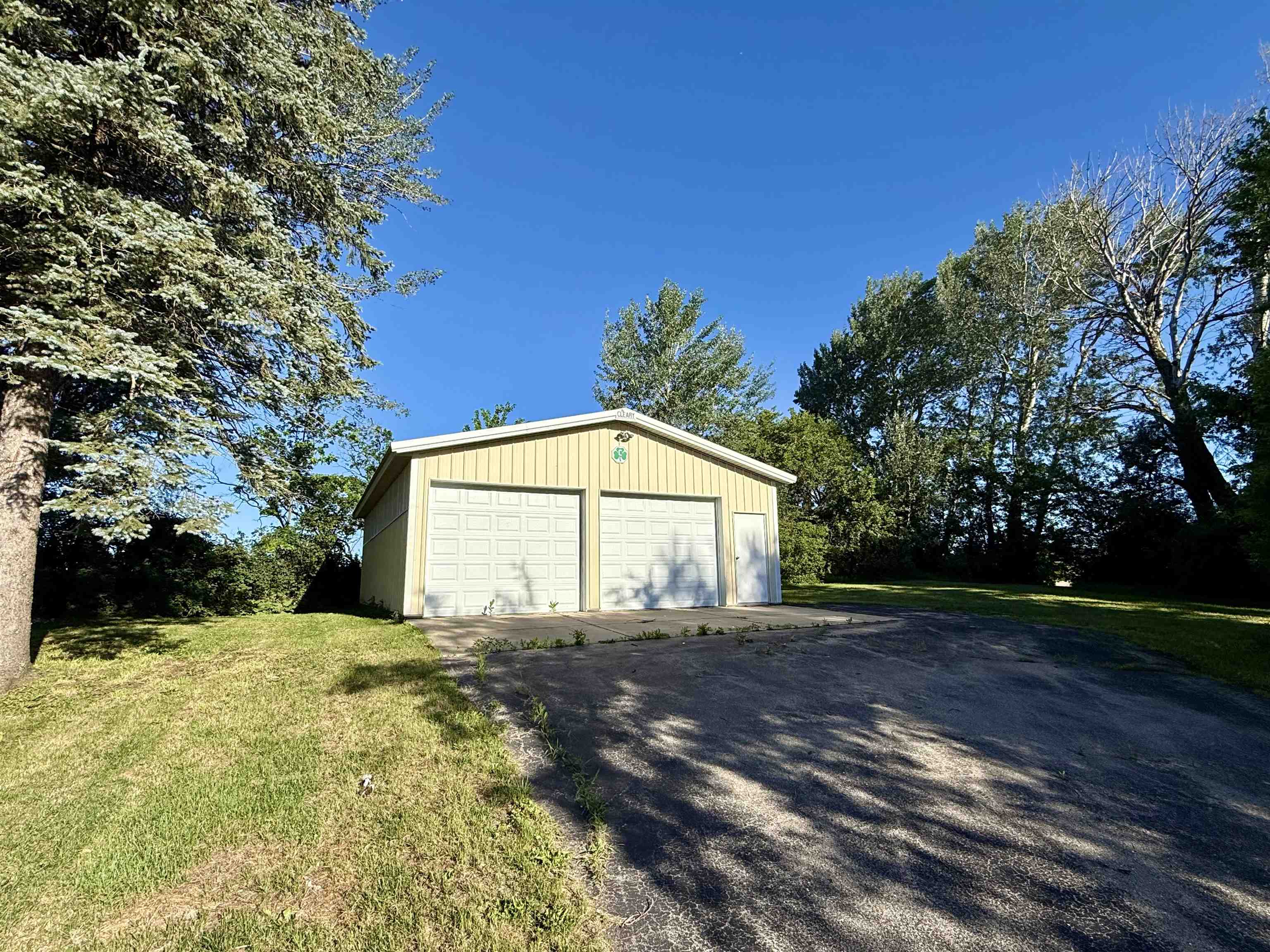 N4491 Cold Springs Road Monroe, WI 53566 - Photo 8 of 40