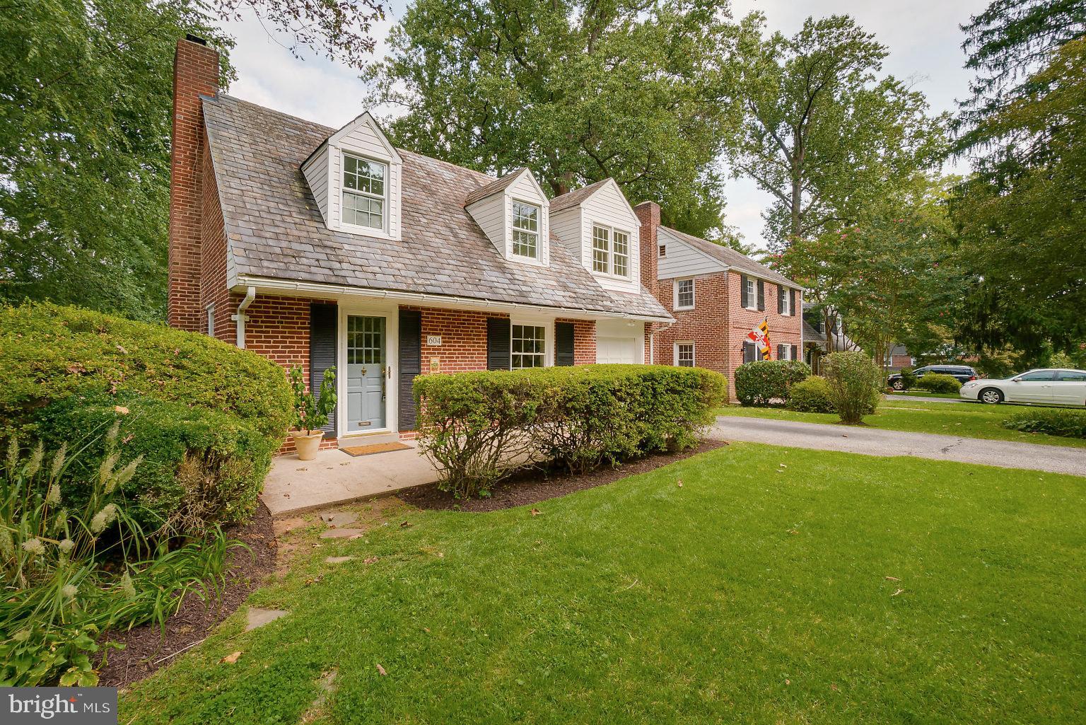604 Carysbrook Road Baltimore, MD 21208 - Photo 3 of 38