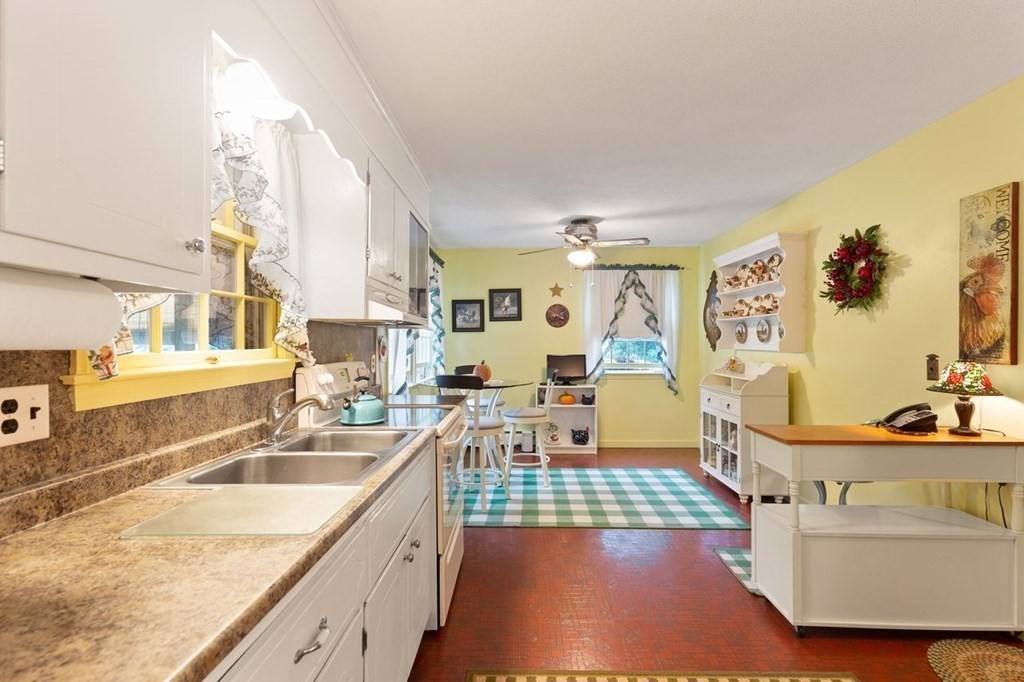 46 Rangeway Road Billerica, MA 01862 - Photo 8 of 29