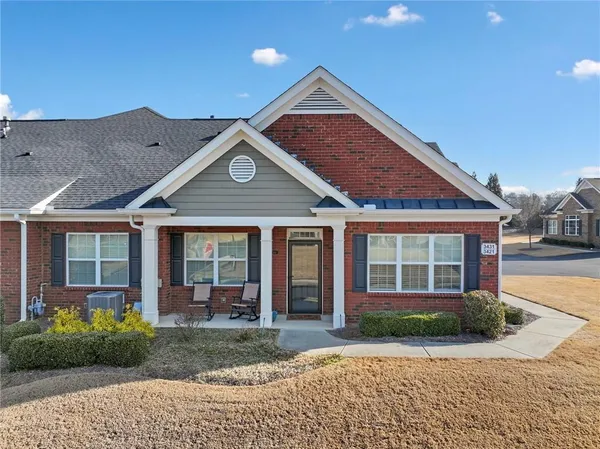 $425,000 | 3421 Lindenridge Drive, Buford, GA 30519