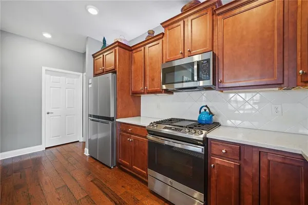 $415,000 | 3421 Lindenridge Drive, Buford, GA 30519