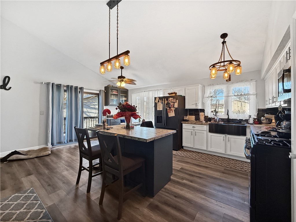 2567 Burgener Drive Decatur, IL 62521 - Photo 6 of 24 Gallery Image 6