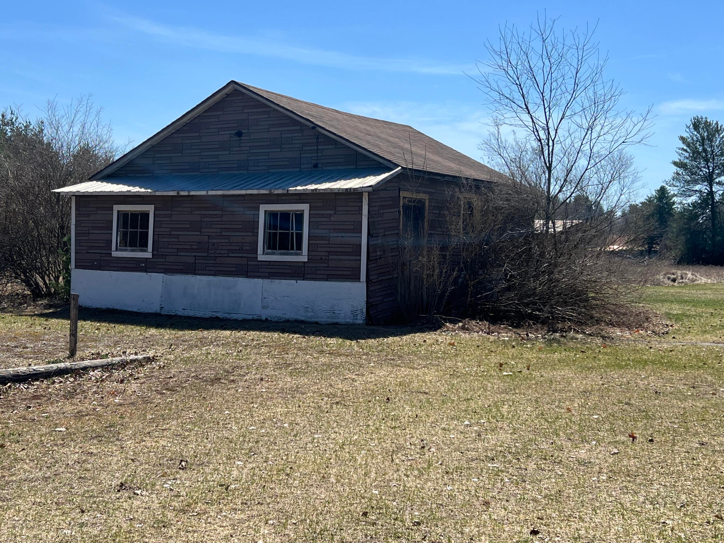 11517 Lake 15 Road Atlanta, MI 49709 - Photo 33 of 35 Gallery Image 33