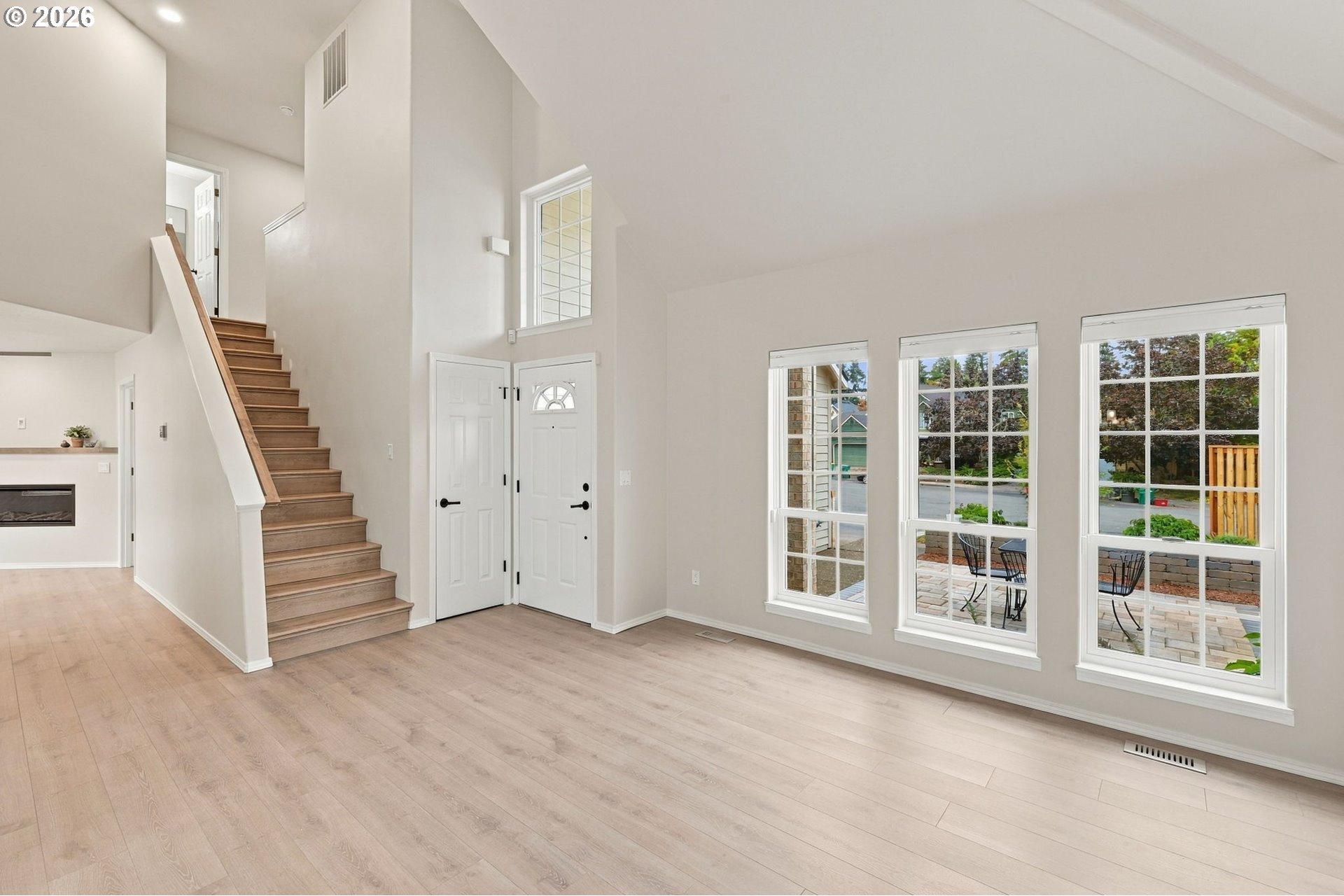 14022 Southwest Chehalem Court Portland, OR 97223 - Photo 4 of 41 Gallery Image 4
