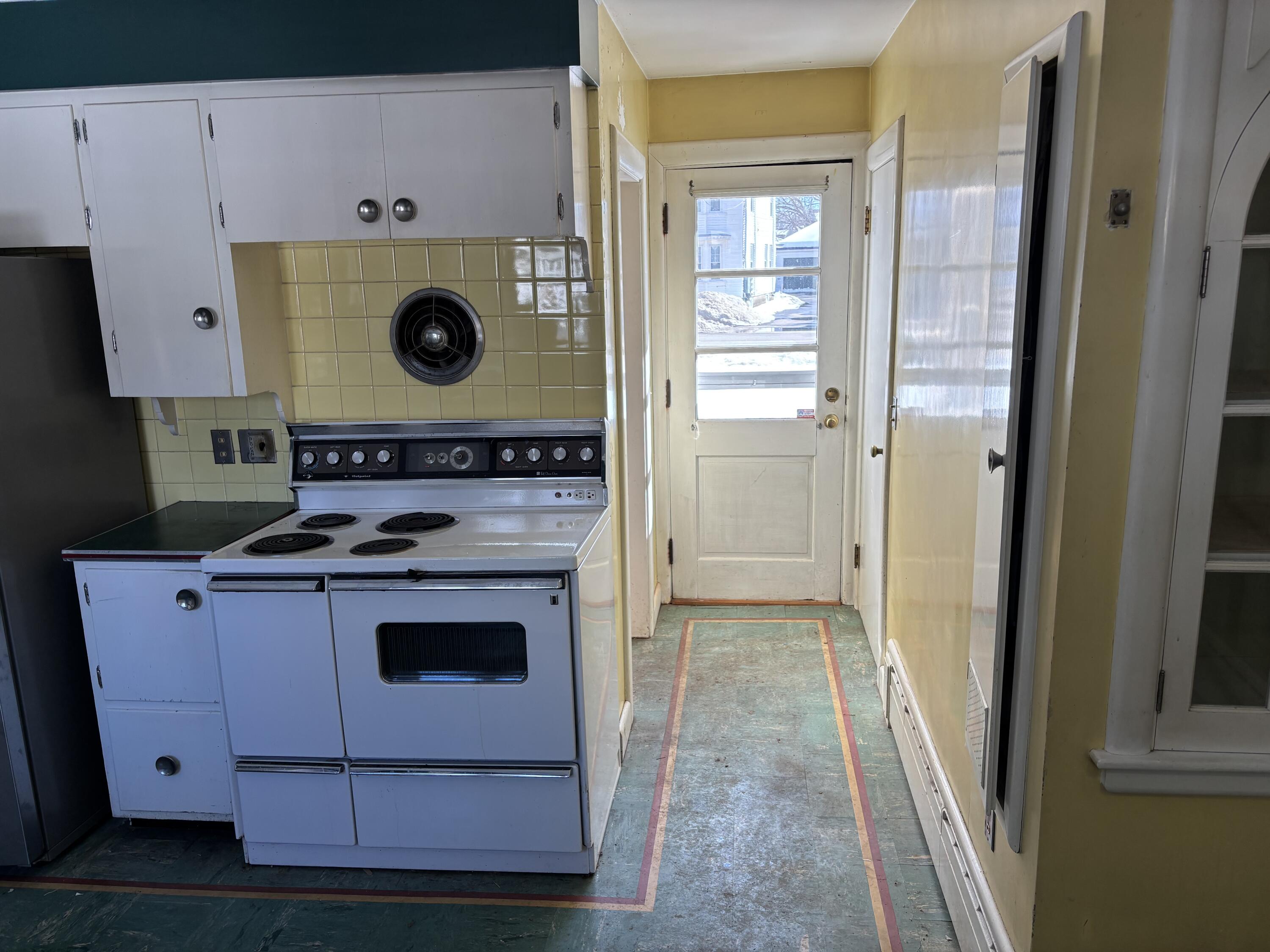 280 Alfred Street Biddeford, ME 04005 - Photo 16 of 59 IMG_4753