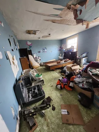 $36,400 | 5939 West River Road, Hume, NY 14735