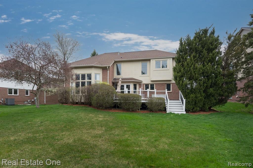 1712 Chase Drive Rochester, MI 48307 - Photo 35 of 44