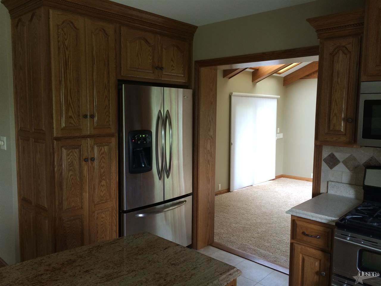 3716 River Road Bluffton, IN 46714 - Photo 4 of 10 Gallery Image 4